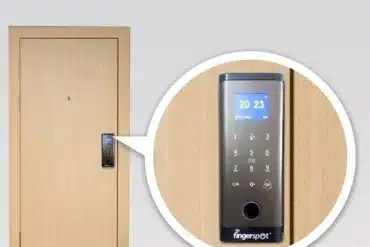 pintu kayu smart lock